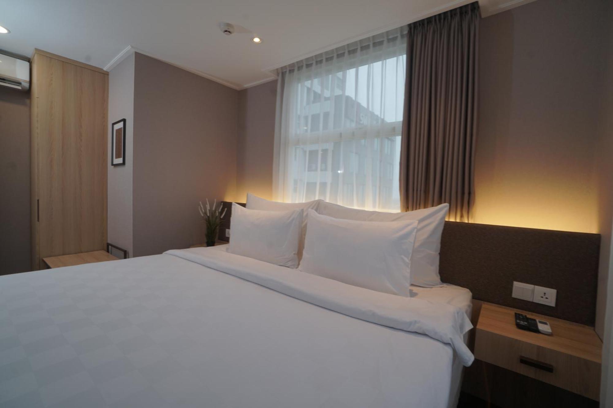 Swiss-Belhotel Serpong Exterior foto