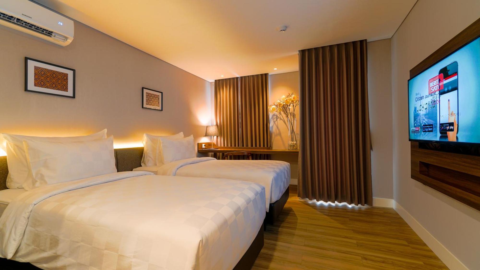 Swiss-Belhotel Serpong Exterior foto