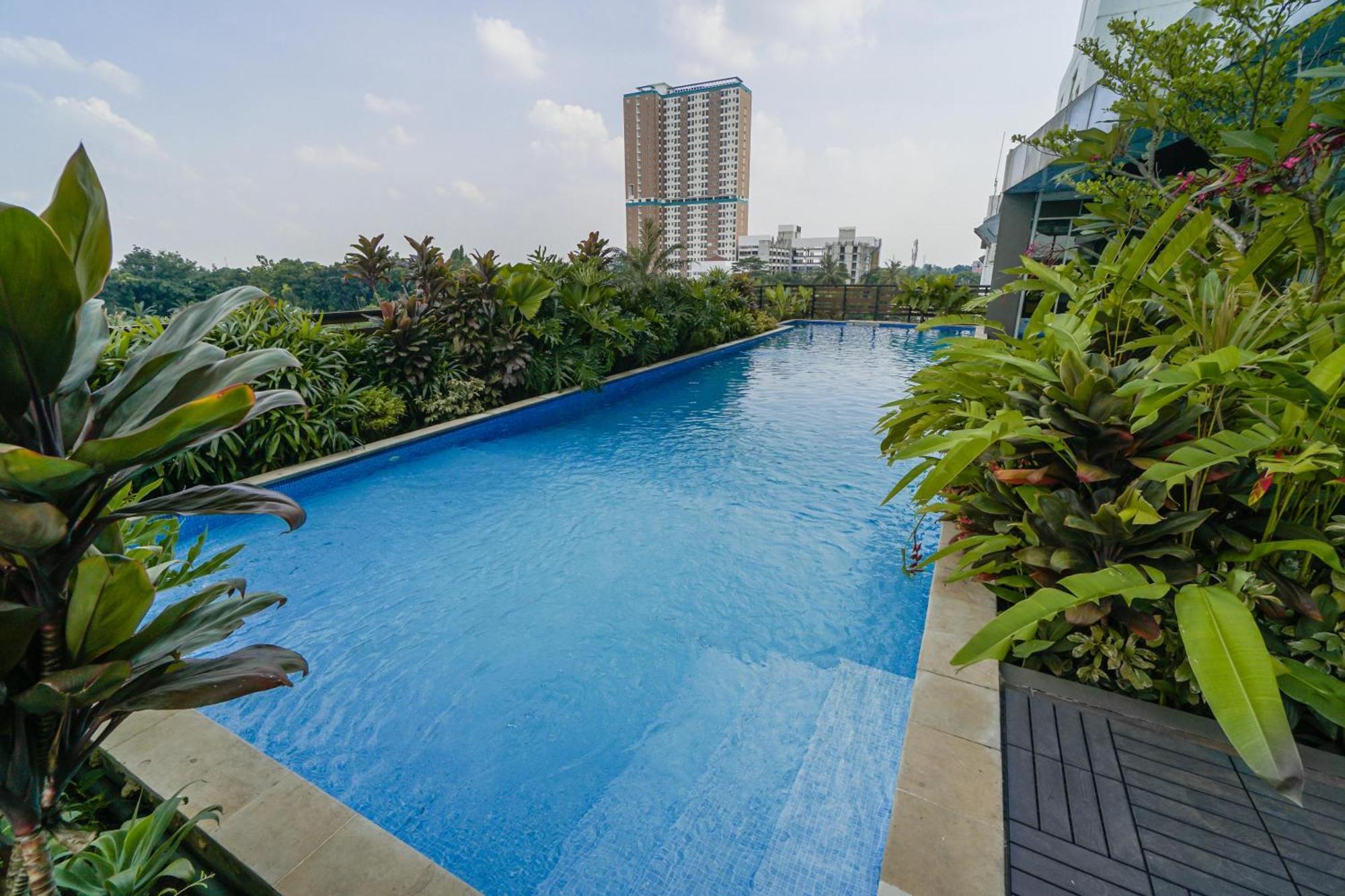 Swiss-Belhotel Serpong Exterior foto